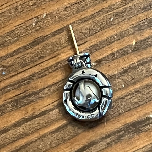 James Avery Silver Gold Pearl Earrings Retired - Picture 3 of 5